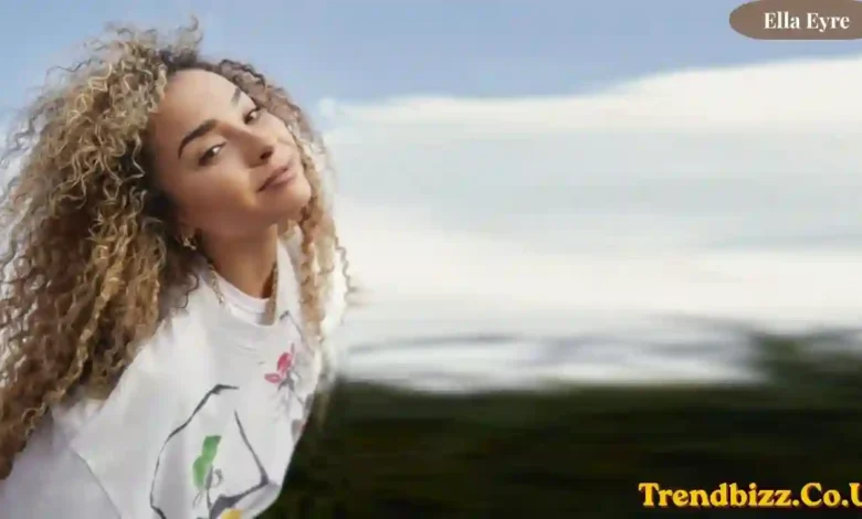 Ella Eyre