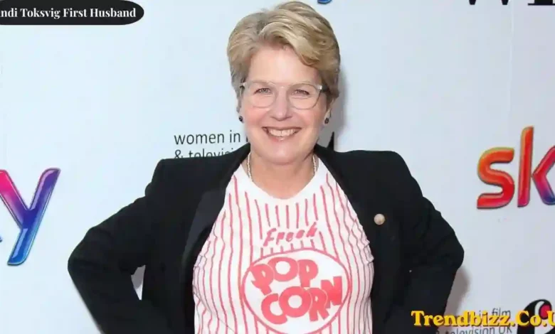 Sandi Toksvig First Husband